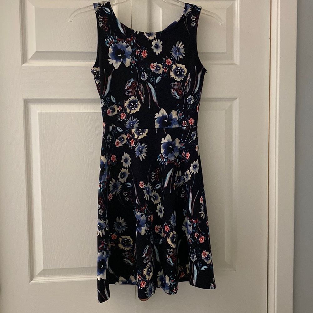 Kaileigh Sleeveless Dress